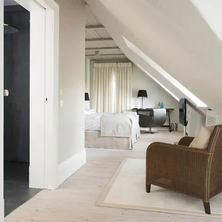 Posiadlosc Wiejska I Ogrody Acqua Di Rosa