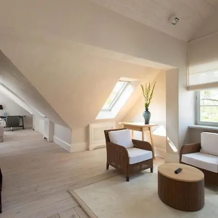 Posiadlosc Wiejska I Ogrody Acqua Di Rosa 酒店 Zameczek