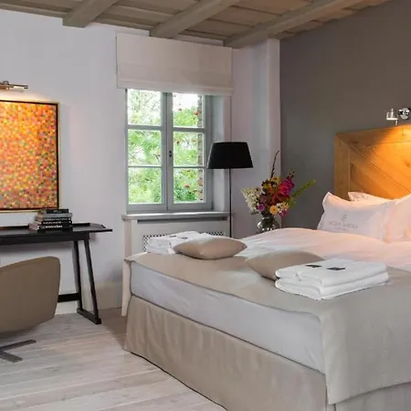 Posiadlosc Wiejska I Ogrody Acqua Di Rosa 5*