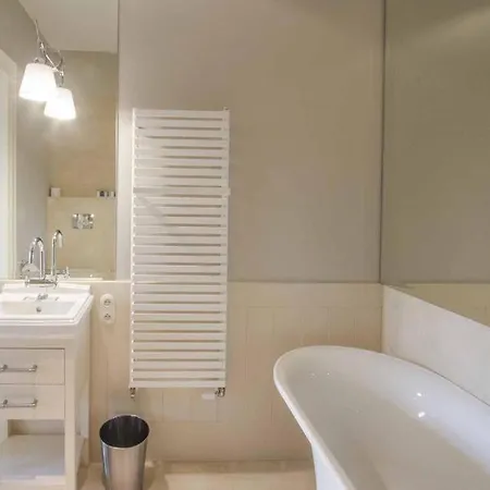 酒店 Posiadlosc Wiejska I Ogrody Acqua Di Rosa 5*