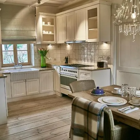 Posiadlosc Wiejska I Ogrody Acqua Di Rosa